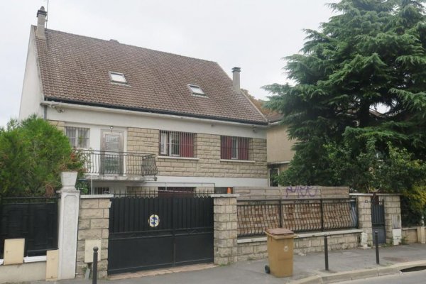 Affaire criminelle Novembre 2020. Cour d’assises d’appel de Seine-Saint-Denis (Bobigny). Défense d’un accusé. Vol à main armée en récidive et séquestration au domicile de plusieurs familles. Peine requise de 12 années de réclusion criminelle. Peine pronon